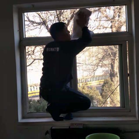 【特巡警大队】组织开展内务整理活动