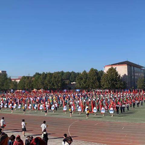 青春无畏，运动同行-涿州市田径分区赛清凉寺学校小学部比赛缩影