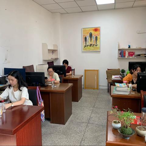 与时俱进 共创未来美育—少儿艺术学校美术教研组参加专家讲座课题活动