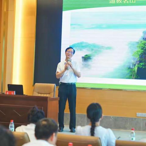 青春正当时，赋能向未来——桃源县中小学优秀青年局管干部和后备干部培训 第一阶段