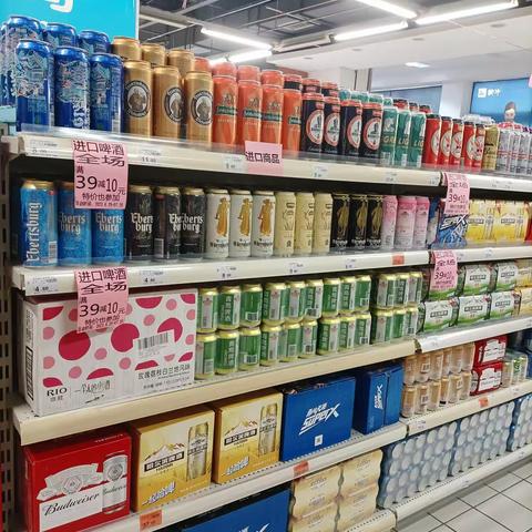 巴东店14档邮报进口商品陈列图片