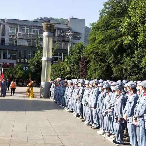 五龙中学八年级学生参加广元市研学实践活动