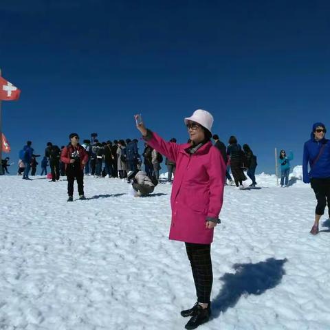 阿尔卑斯山的皇后——少女峰