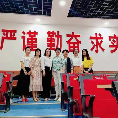 深研细磨，让老师遇见最美的自己——2022年蒲城县小学英语名师共同体为赴市参赛教师磨课纪实（二）