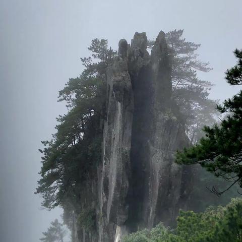 赣湘鄂皖行—雨中羊狮幕