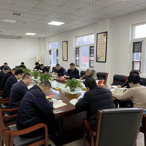 学习贯彻党的二十大精神   打造讲政治讲团结党员队伍