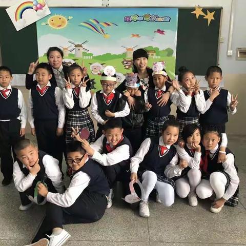 净月潭实验小学英语社团汇报演出 音乐剧《喜羊羊与灰太狼之梦想成真》