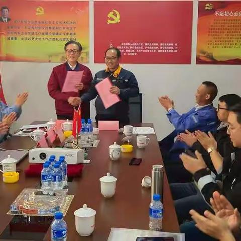 云南兄弟物流公司党支部与云铝物流第三党支部开展党建共建活动