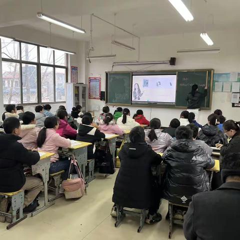 终兴学区五年级数学集体教研