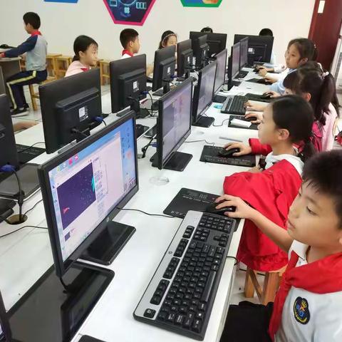 2019秋期4+X实践大课堂基础编程4-1课程学期总结