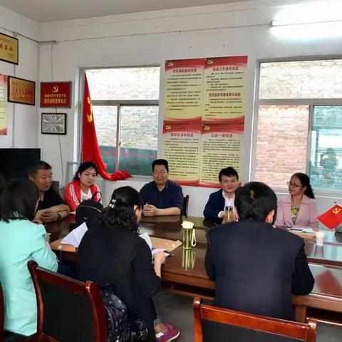 齐心协力 优环境 精准扶贫 在行动