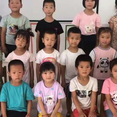 “温暖父亲节，浓浓亲子情”三丈辛庄幼儿园中班