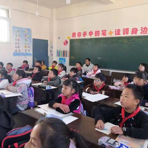 聚焦复习课，助力期末考——记河西中心小学教研组莅临曲陀关小学进行复习课指导活动