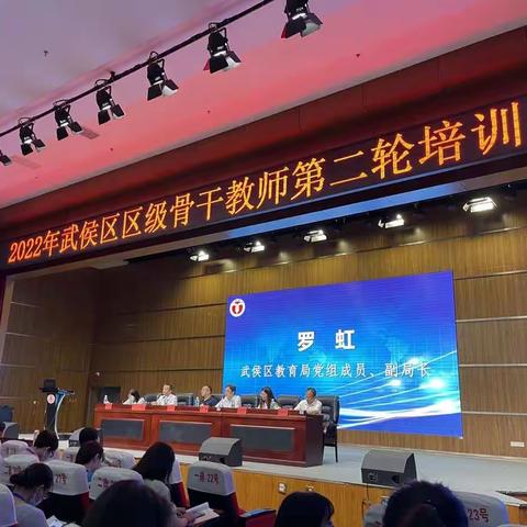 润物无声 潜移默化