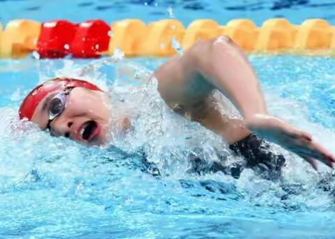 宁乡县第一支游泳竞技队伍成立了