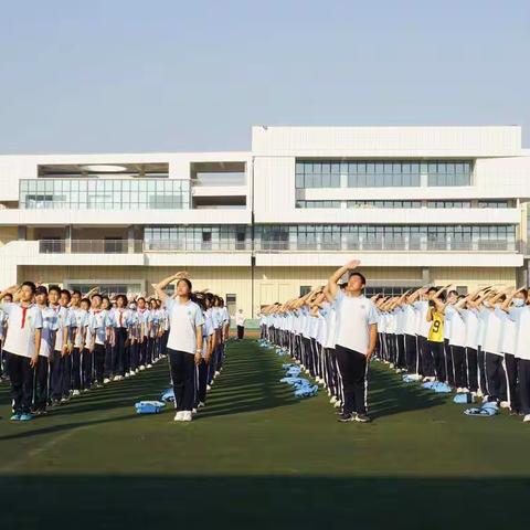 【运动赛场展雄姿，校运健儿竞风流】——记2021级7班参加学校运动会