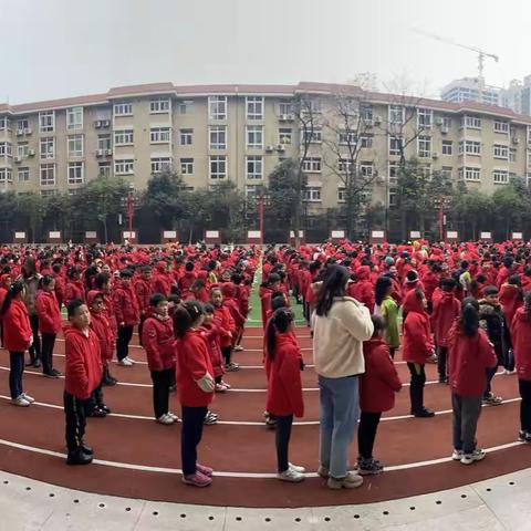 学会感恩• 与爱同行——百花小学第十三周升旗仪式