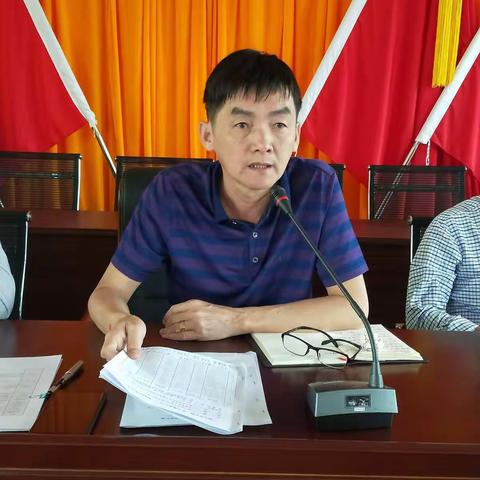 甲子镇昌西村召开关于研究讨论成立村集体产业股份公司的事宜