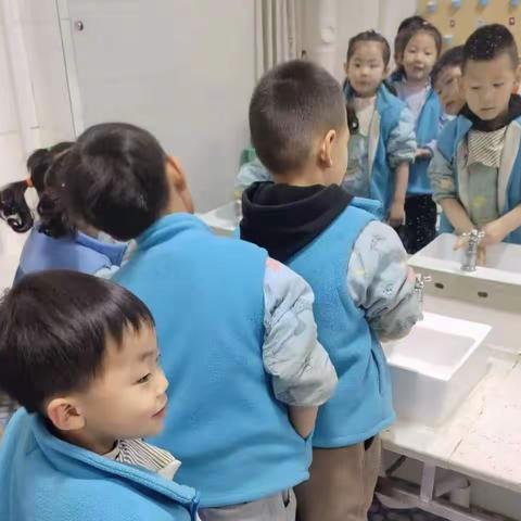 明珠第二幼儿园小班健康活动——《洗小手讲卫生》