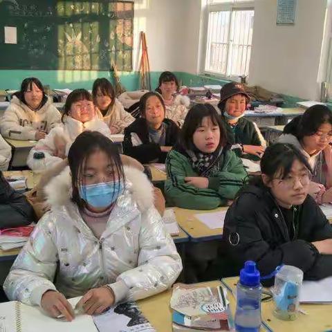 汝州市八中首届校园文化节之美术社团活动掠影