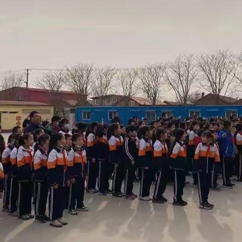 奋进正当时 扬帆再启航——董庄窠小学举行2020—2021学年度第一学期表彰大会