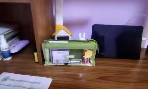 【英语介绍房间】