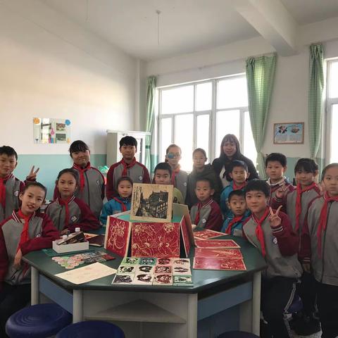 橡皮刻工作室—东方希望小学少年宫活动展示