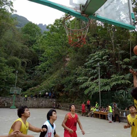 马吉乔底“五四”运动会集影