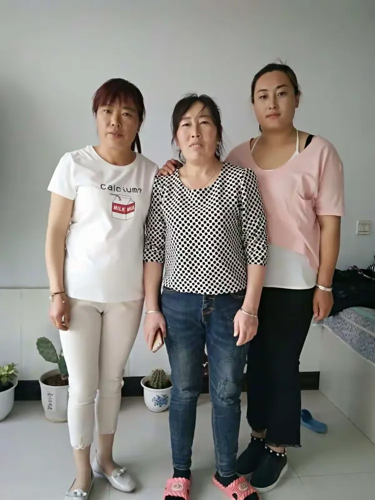 老姑，老婶儿，亲亲的！