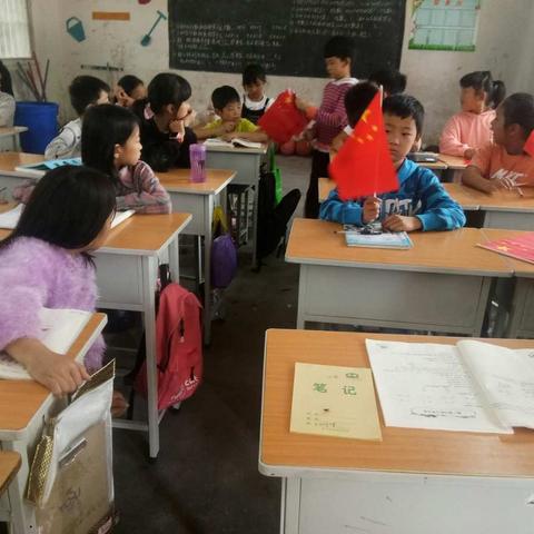 为进一步推动班集体建设工作，激发学生爱国情感，我们王庄学校三年级开展了【迎国庆·感恩祖国】的主题班会。