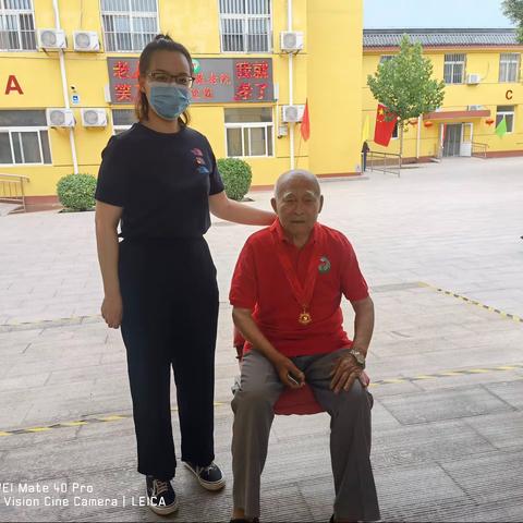 支部走进敬老院  七一慰问暖人心