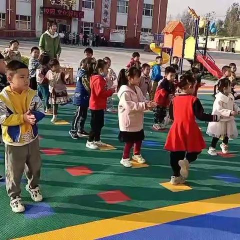 小孟江幼儿园小班美好的十月