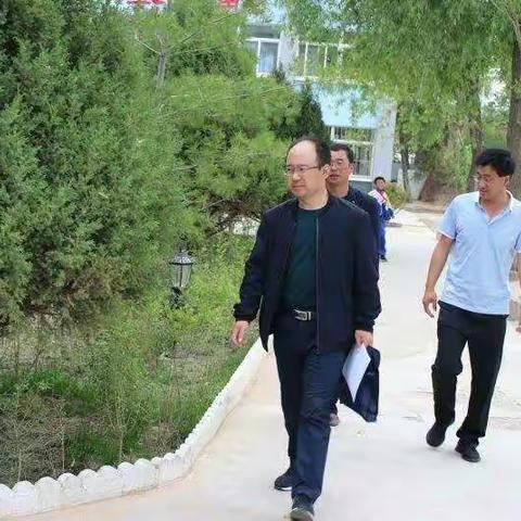 综合督导，提升质量――静宁县教育局督导组莅临原安教委开展教育教学综合督导考核工作