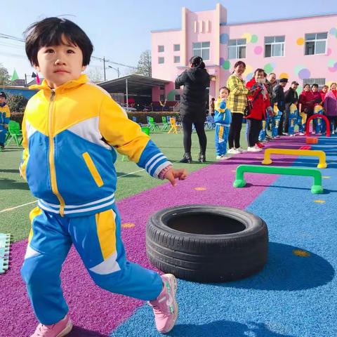 蒲村镇中心幼儿园冬季亲子运动会