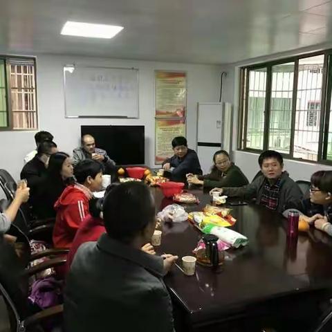 台盟海口市委走访华海社区