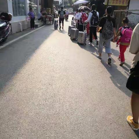 全国健美操联赛烟台站出发第一天精彩瞬间。。。。