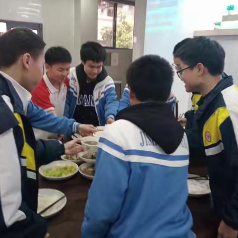 吉水中学2024级6班厨艺劳动实践