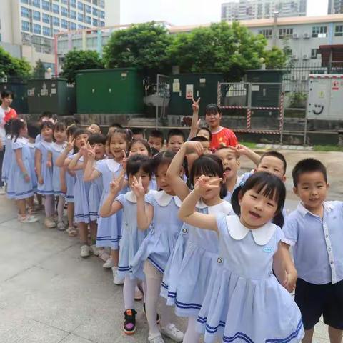 南雄市第二小学校园开放日，幼小衔接参观小学观摩活动