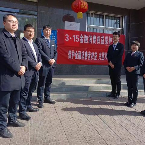 “走出去”上门宣传，让服务更有温度 ------桑树坪支部