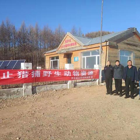 保护野生动植物    提高群众法律意识