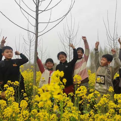 “亲近自然，放飞心灵”-东庄镇第十一小学清明踏青纪实