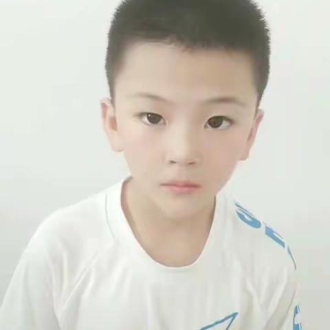 六小附属园大二班王垲乐《家庭读书会》（第十二期）