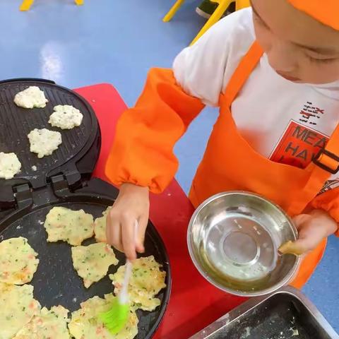 美味土豆饼—大冶市桔园幼儿园中二班食育活动