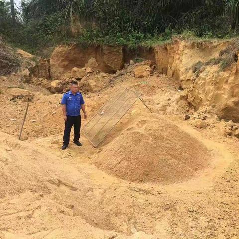 雷霆出击