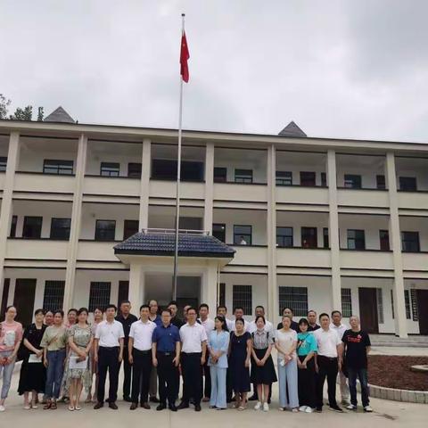 宝城街道扎实开展半年严乡强村育新计划观摩活动夯实基层党建基础