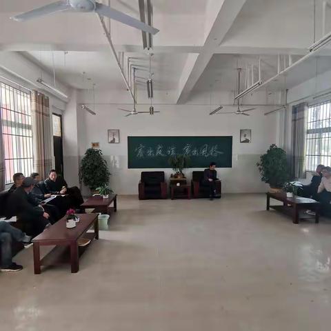 跃动赛场，逐梦青春——记豆公一中春季学生运动会