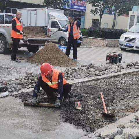 【源汇区公路养护中心】加大对开源十一条城市次干道整修工作