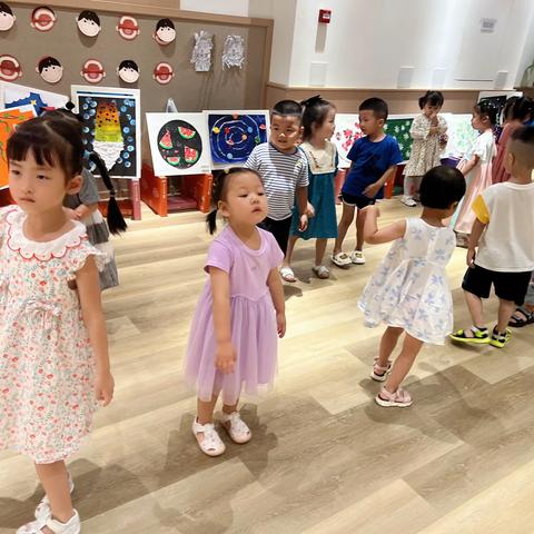 动创家乐高幼儿园一日生活