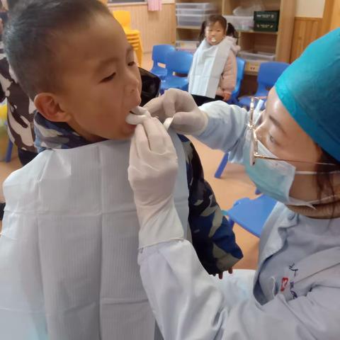 护牙行动——走进小三班