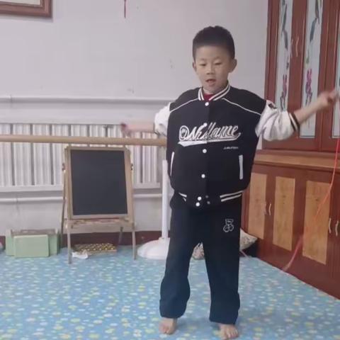 一年级同学的居家劳动与锻炼